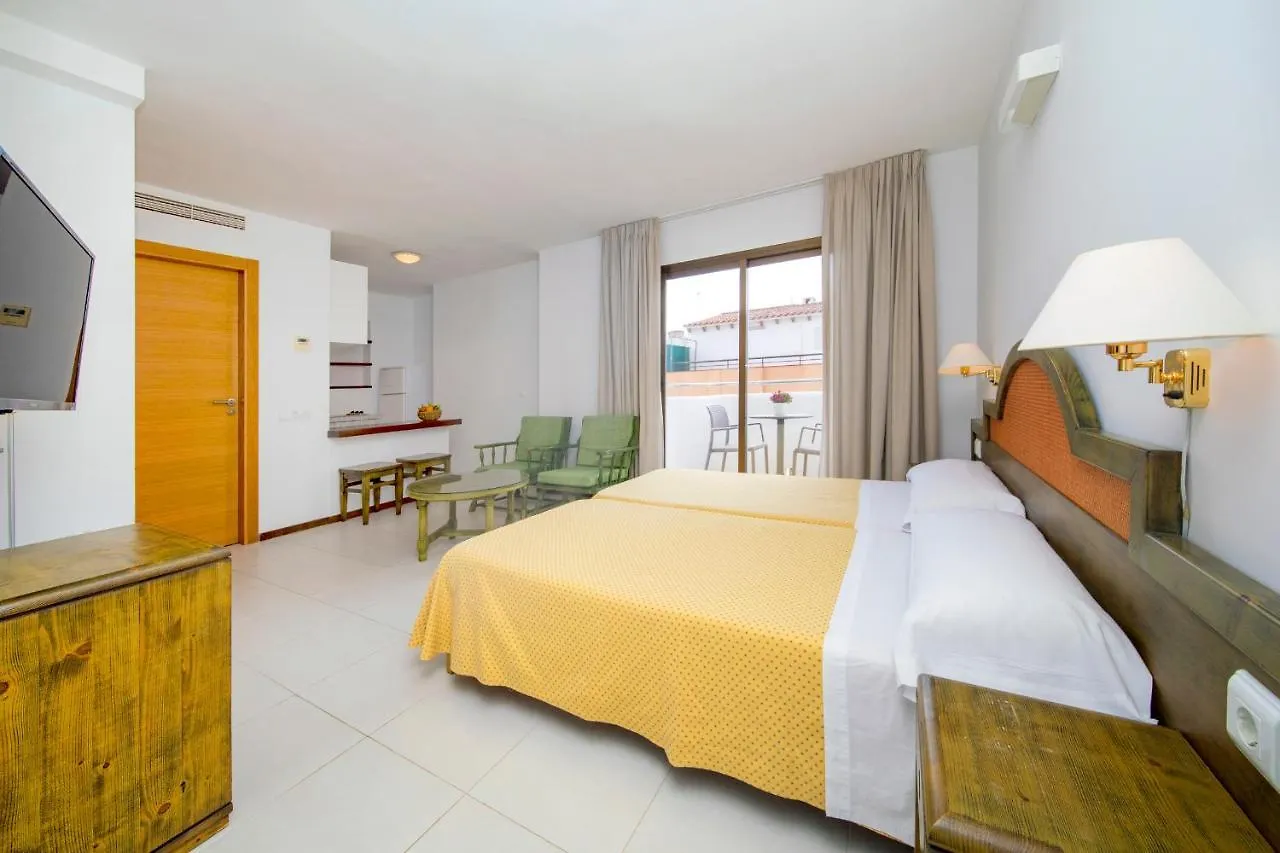 Apartamentos Bon Lloc Santa Eulària des Riu 0*,